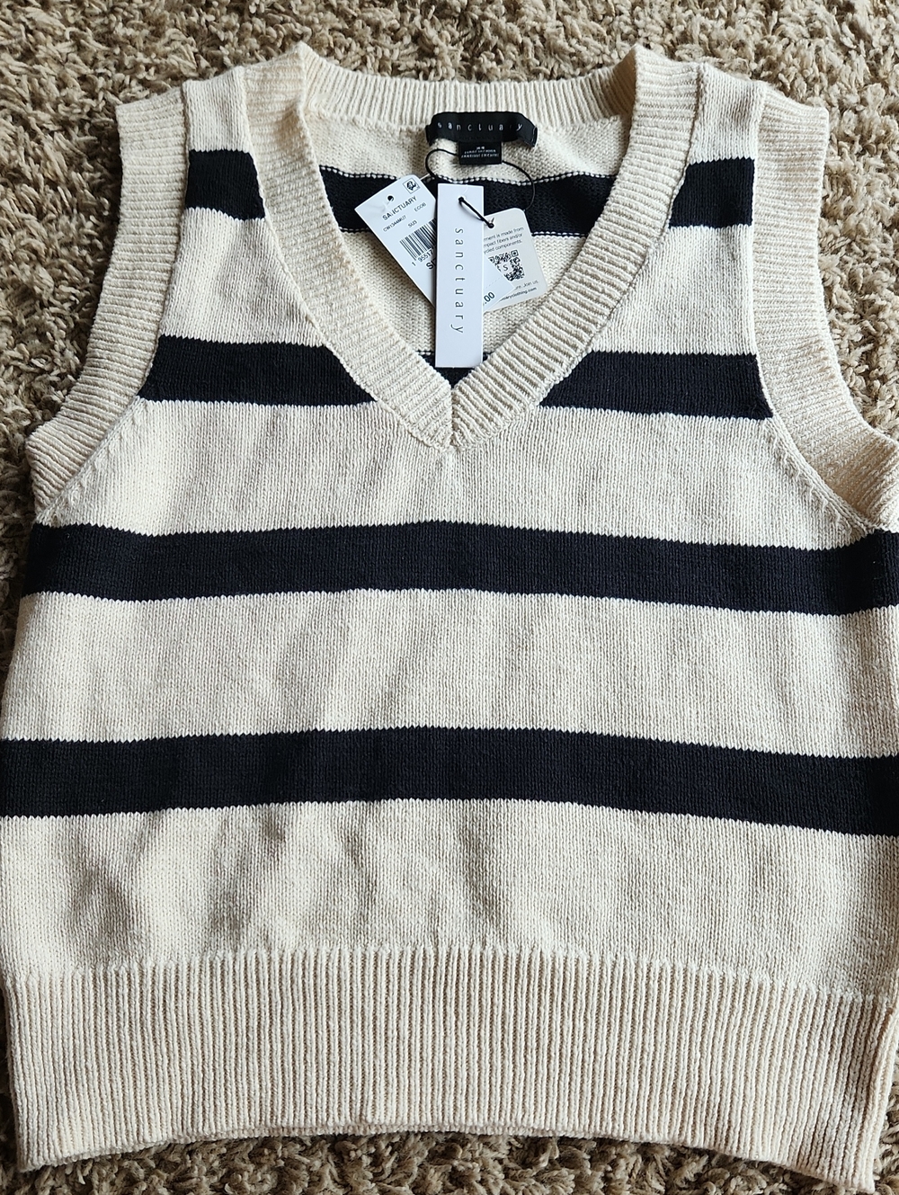 NWT Sanctuary Womans Cream and Black Striped V-Neck Sweater Vest Size XS